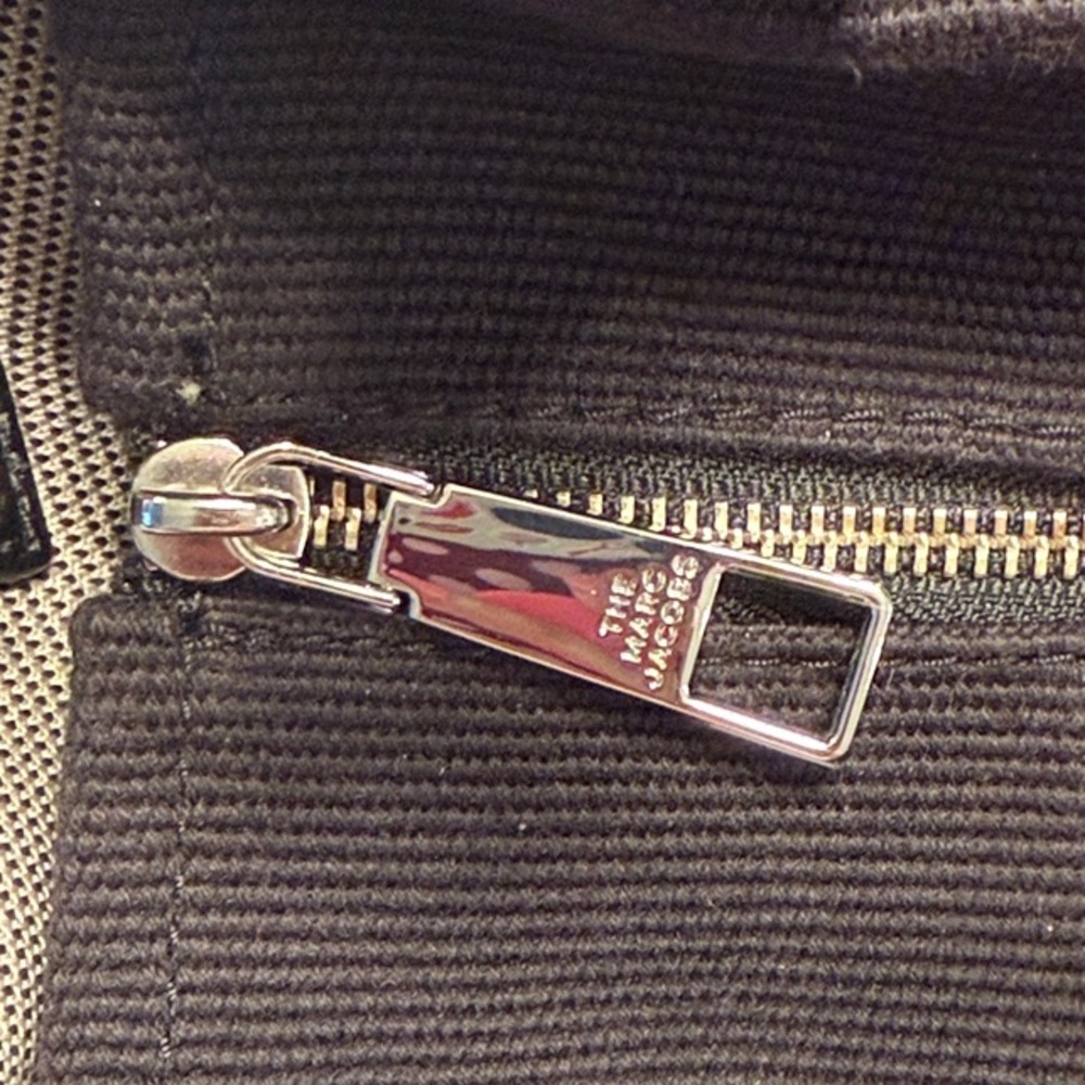 Marc Jacobs Jacquard Tote Black and Cream Canvas 'The Tote Bag' - Picture 8 of 10